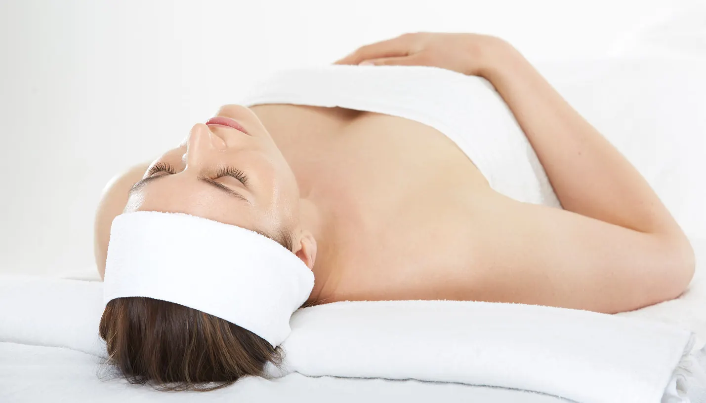 Lactobotanical peel for sensitive skin at Soraya Skin Clinic Doncaster East