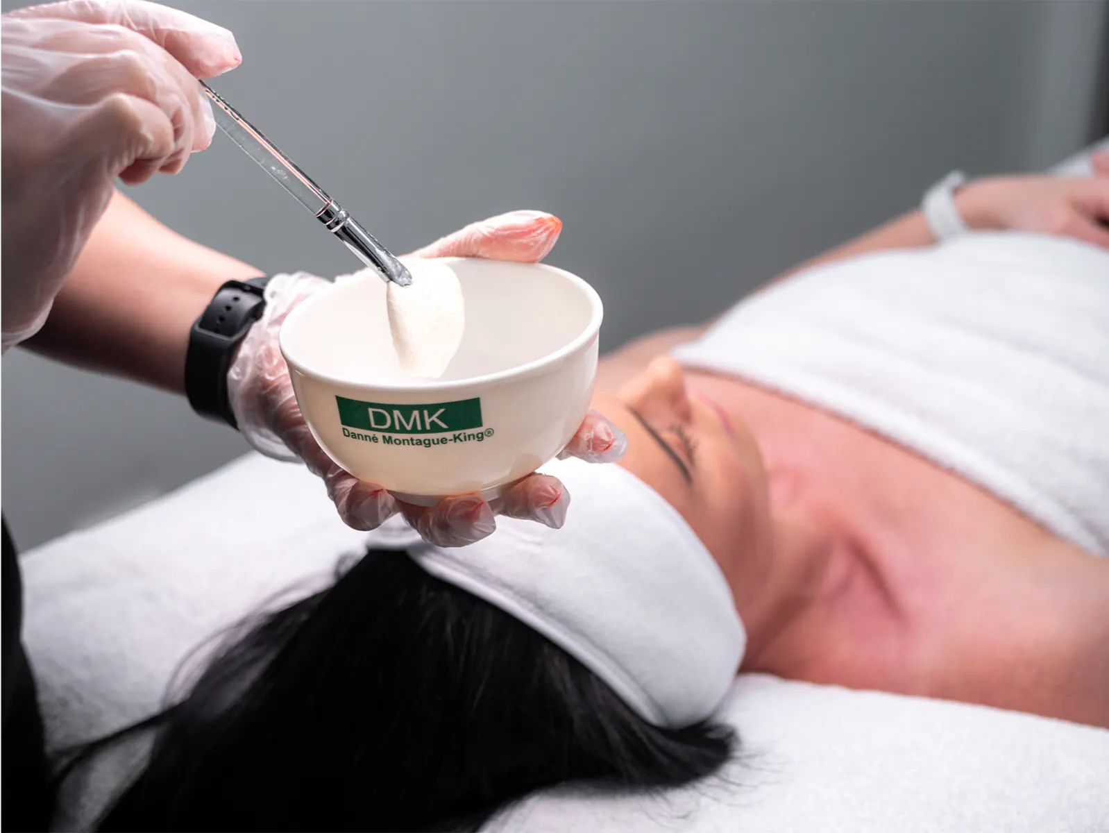 Client receiving advanced DMK Level 3 enzyme therapy
